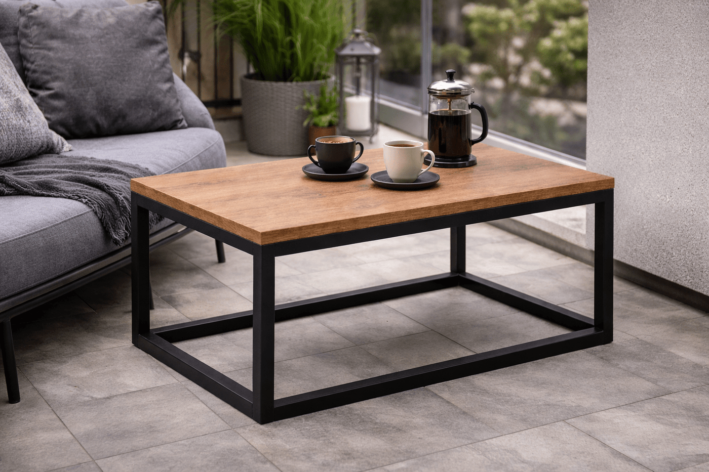 Stolik kawowy do salonu loft – czarna rama i blat dąb | Loftivo - Loftivo